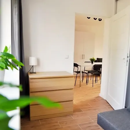 Lotnisko * Leszno (Greater Poland)