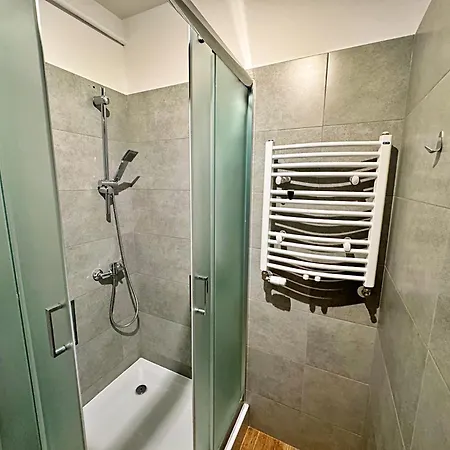 Lotnisko Lejlighed Leszno (Greater Poland)