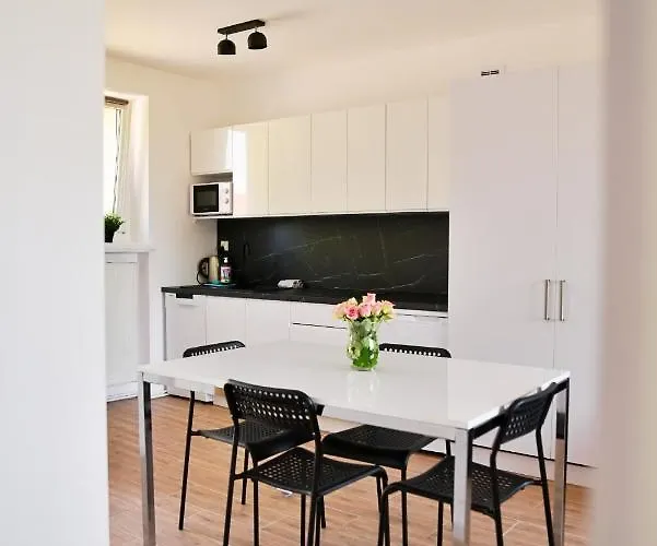 Lotnisko * 레스노